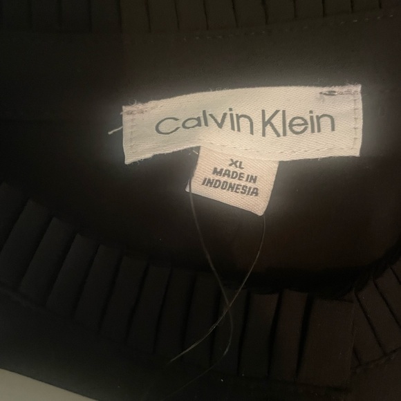 NWT Calvin Klein sleeveless top-XL - Picture 3 of 5